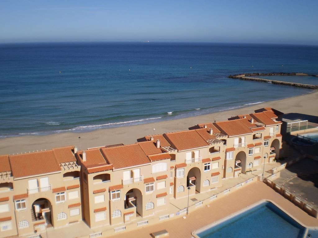 Apartamentos Copacabana Playa Ла-Манга-дель-Мар-Менор Экстерьер фото