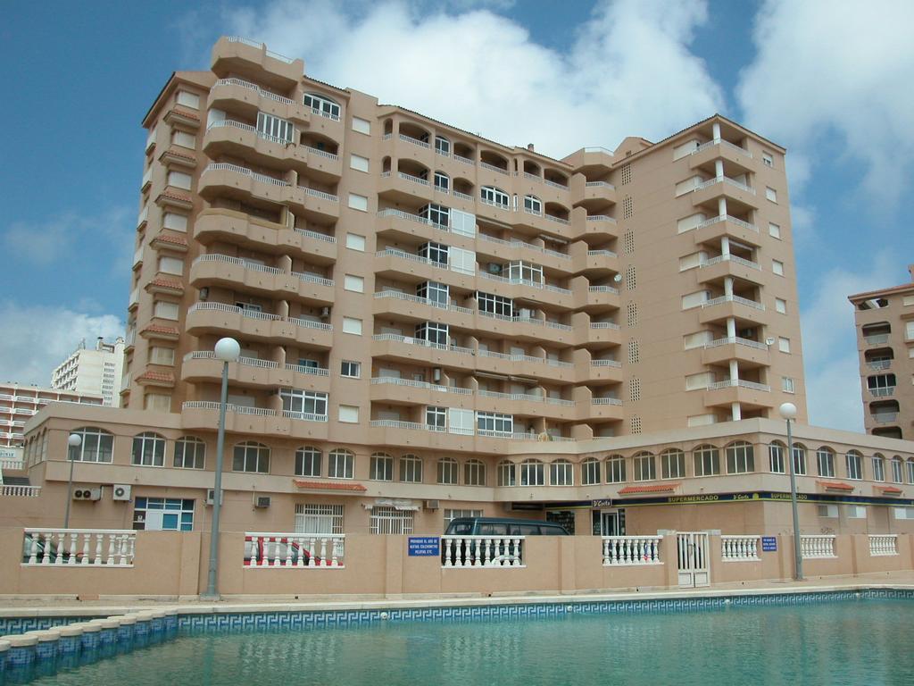 Apartamentos Copacabana Playa Ла-Манга-дель-Мар-Менор Экстерьер фото